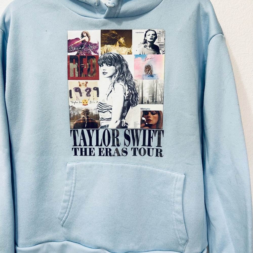 Taylor Swift The Eras Tour Sweatshirt Set, Casual Hoodie - Picture 2 of 12
